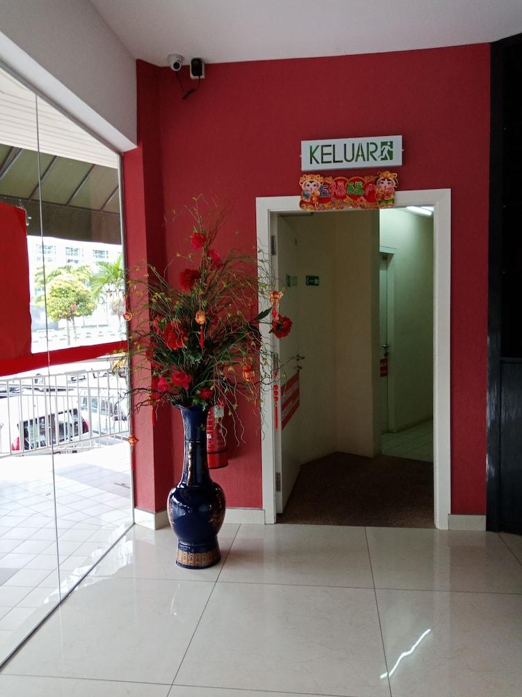 Hotel Zamburger Bukit Segar Cheras Exterior foto